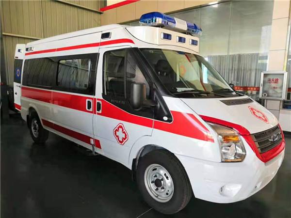 靖远县福特V362救护车